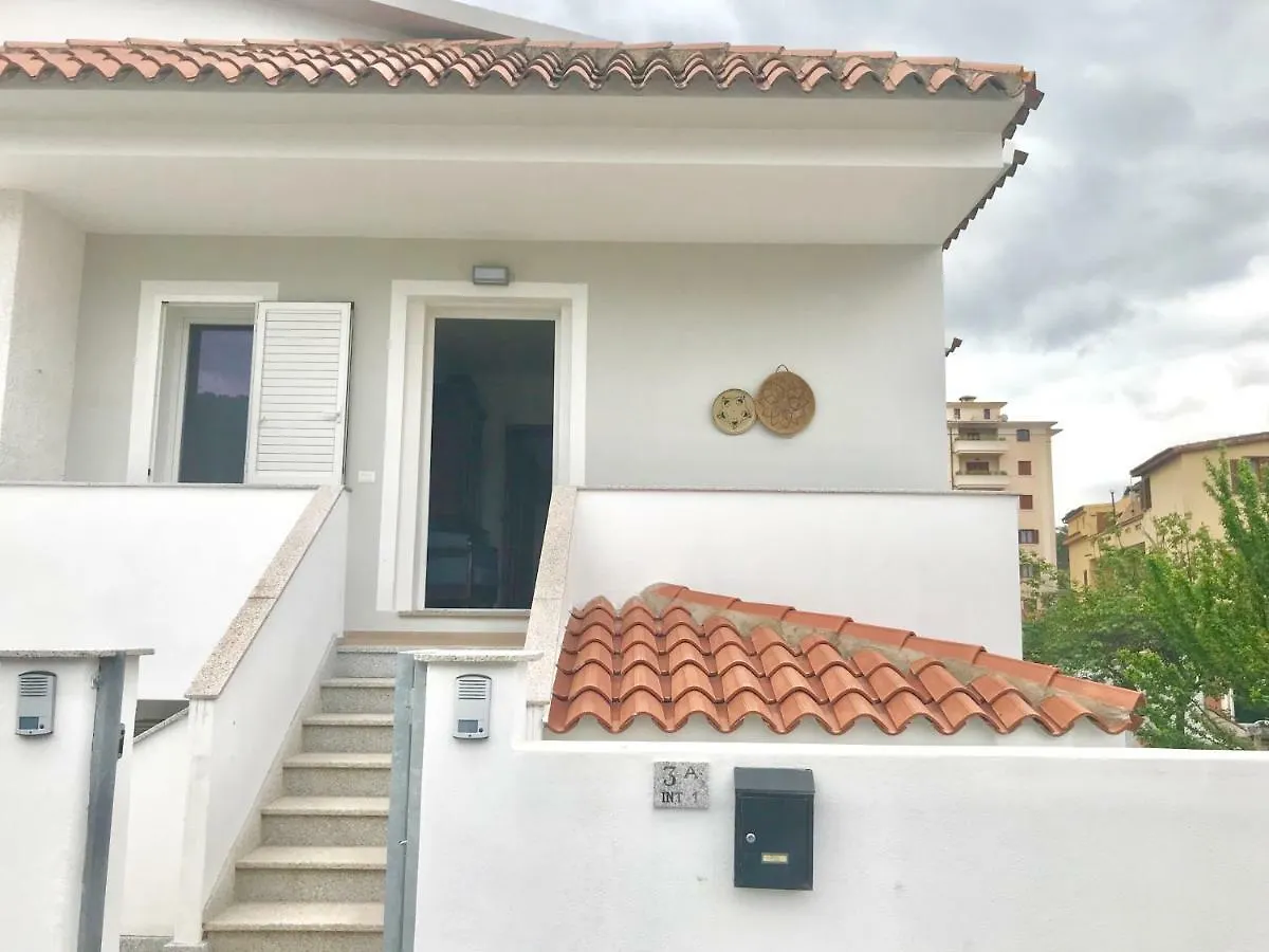 Cimabu Apartment Olbia 0*,  Italy